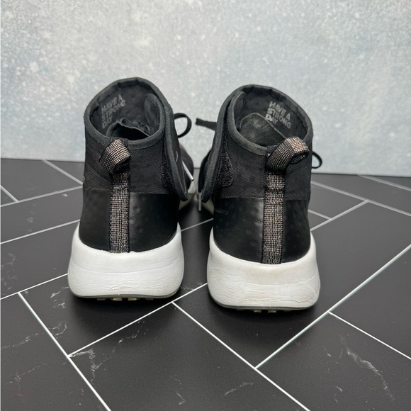 Nike Women's Air Zoom Strong 2 "Light Bone" Training/Lifting Shoe - Size 8 - Picture 3 of 11